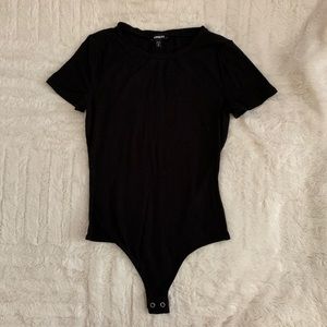 Express Short Sleeve Ribbed Thong Bodysuit